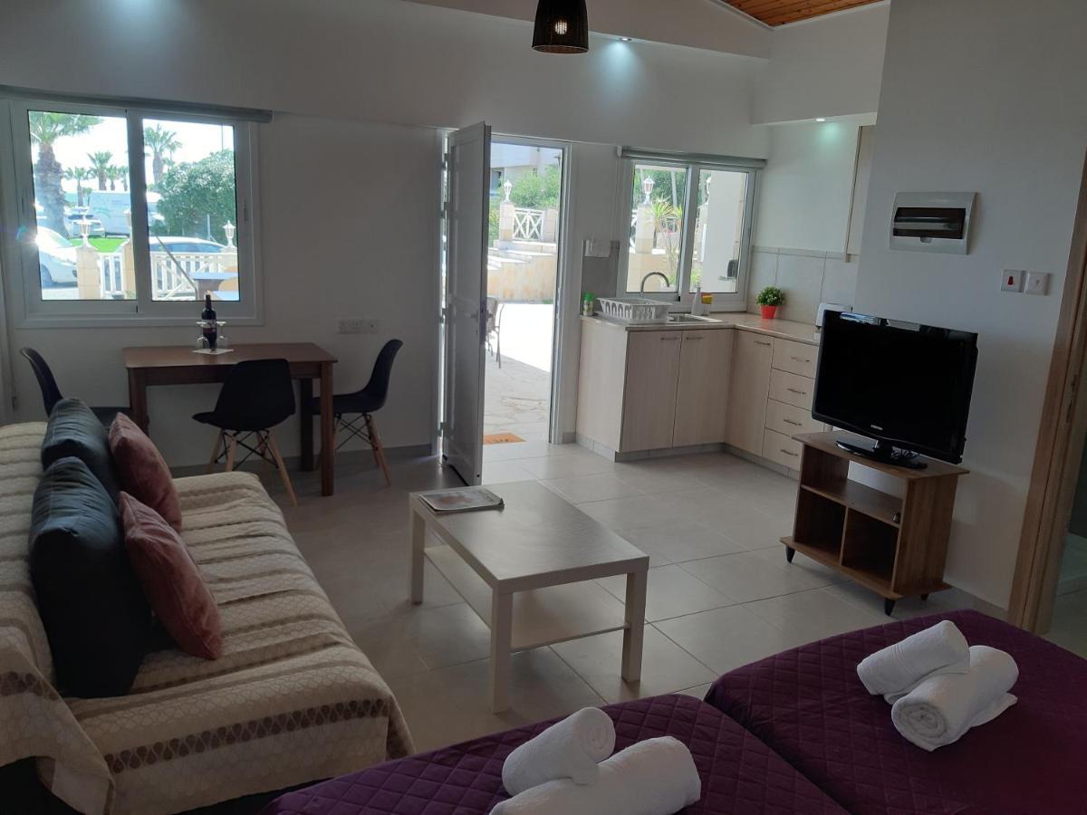 Apartament Zorbas Sea View No 5 *